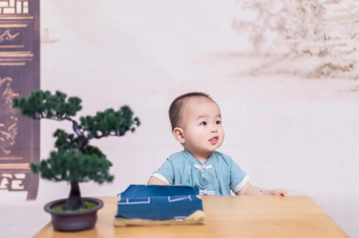 当阳宝宝6个月可以坐吗